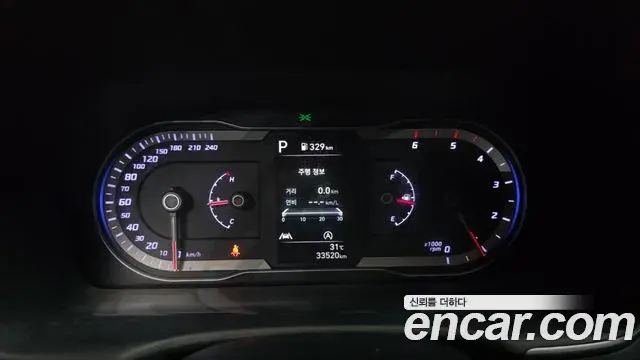 Hyundai Tucson Hybrid 2022 — Photo 8/34