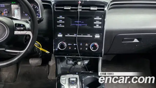 Hyundai Tucson Hybrid 2022 — Photo 34/34