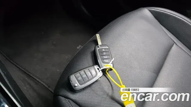 Hyundai Tucson Hybrid 2022 — Photo 9/34
