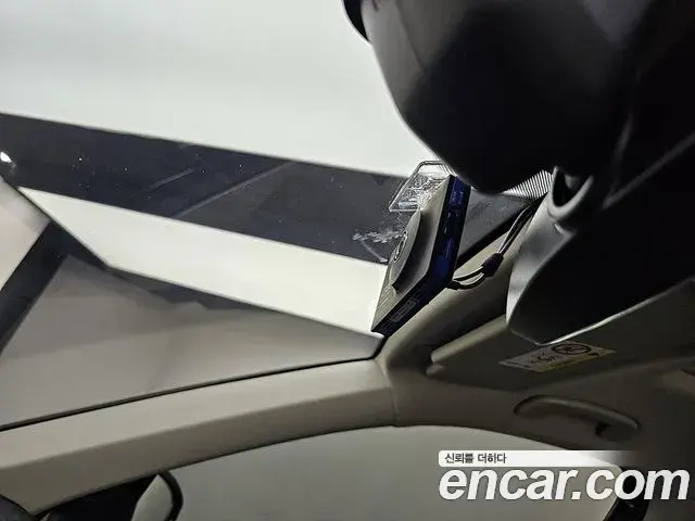 Volkswagen Tiguan 2020 — Şəkil 13/20