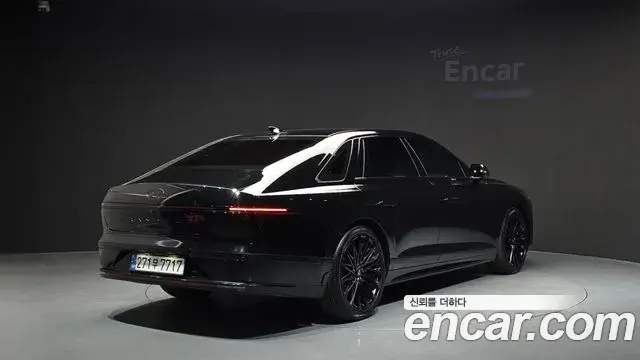 Hyundai Grandeur 2023 — Фото 2/20