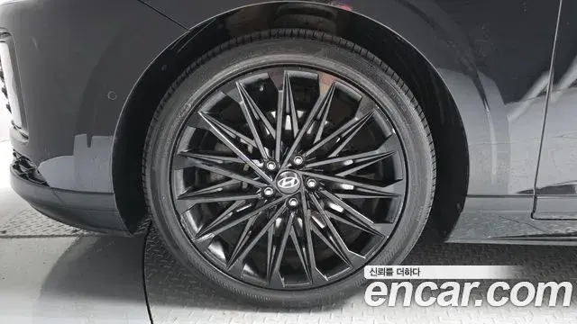 Hyundai Grandeur 2023 — Фото 5/20