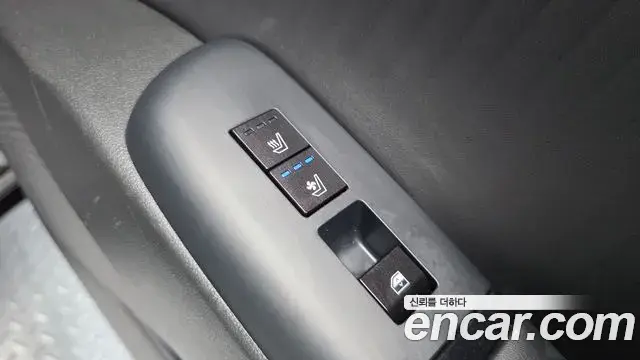 Hyundai Grandeur 2023 — Фото 19/20