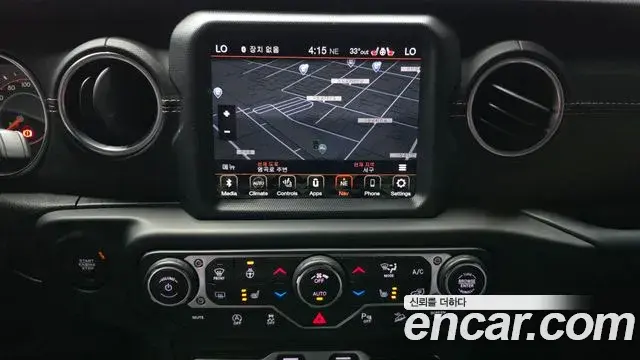 Jeep Wrangler 2019 — Фото 14/20