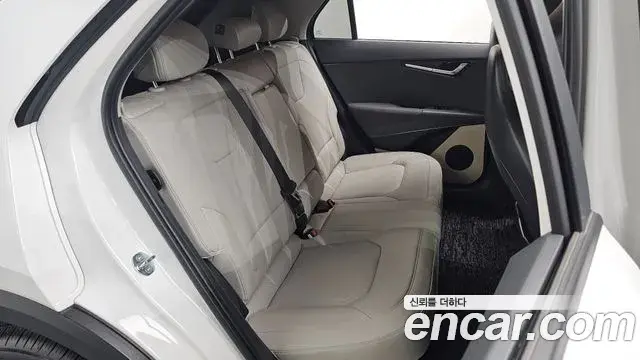 Kia Niro 2025 — Фото 11/20
