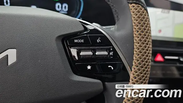 Kia Niro 2025 — ფოტო 5/35
