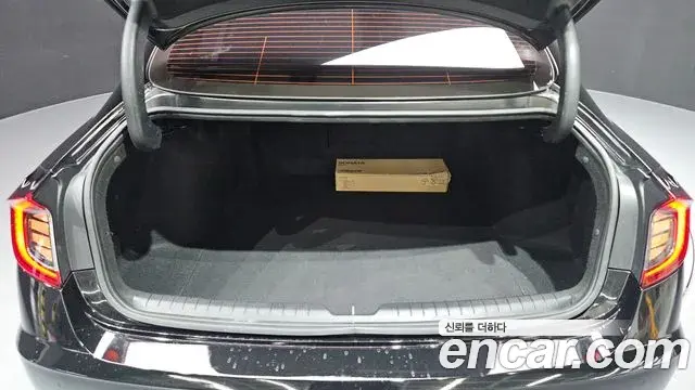 Hyundai Sonata 2022 — Фото 20/20