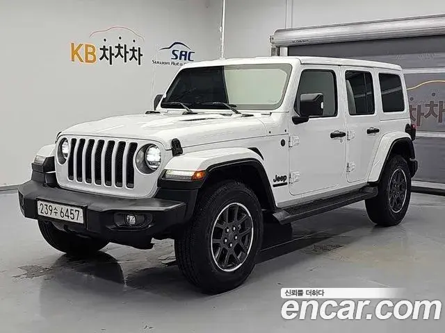 Jeep Wrangler 2021 — Фото 10/19