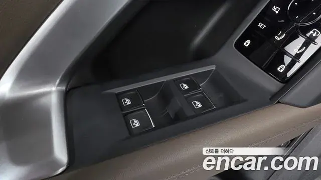 Audi Q5 2025 — Photo 39/42