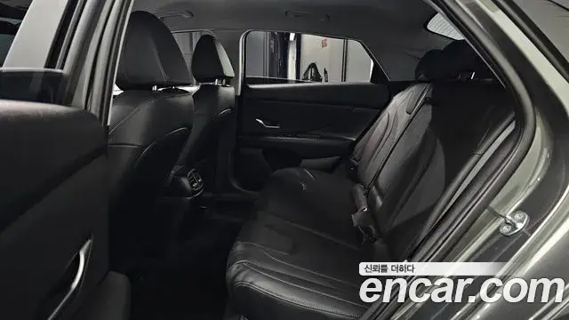 Hyundai Avante 2022 — Фото 12/20