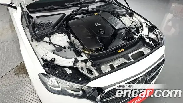 Mercedes-Benz E-Class 2024 — Şəkil 6/20