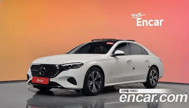 Mercedes-Benz E-Class 2024 — Şəkil 1/20