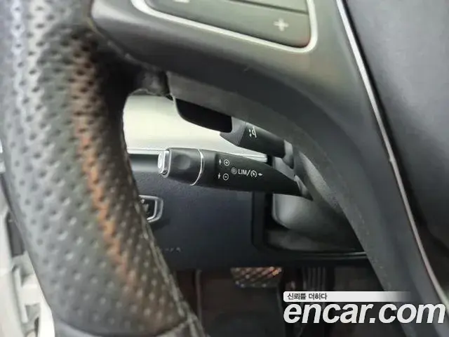 Mercedes-Benz E-Class 2018 — Photo 5/20