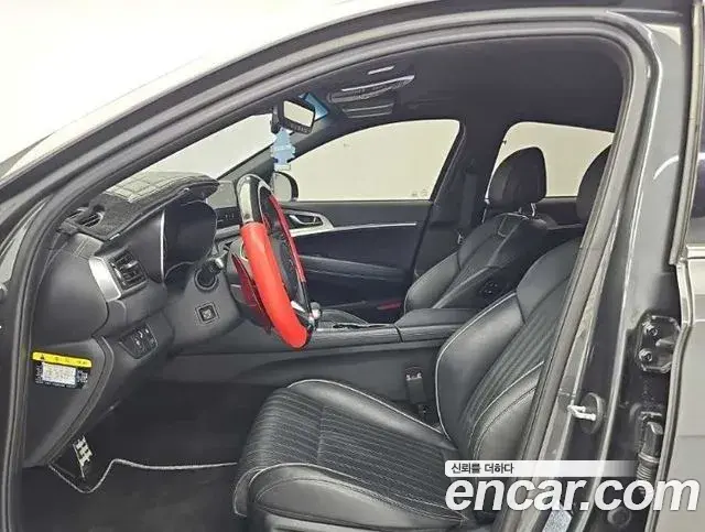 Genesis G70 2018 — Şəkil 10/18