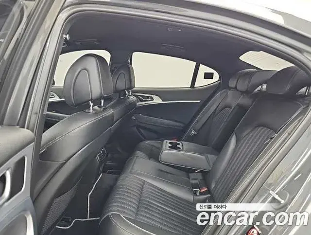 Genesis G70 2018 — Şəkil 7/18