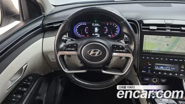 Hyundai The New Tucson 2023 — Фото 13/20