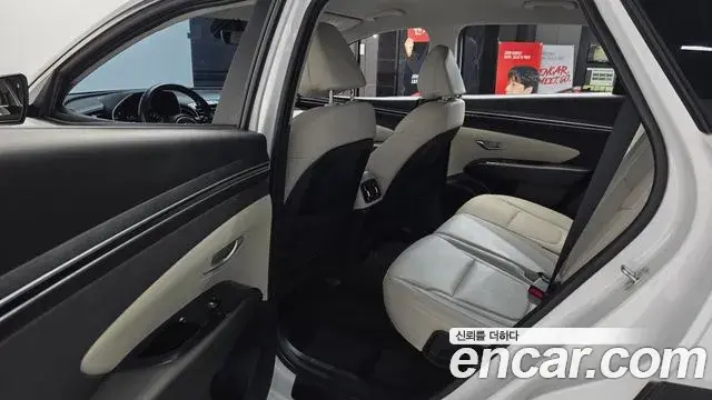 Hyundai Tucson Hybrid 2023 — ფოტო 14/30