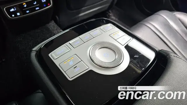 Genesis G80 2022 — Şəkil 22/38