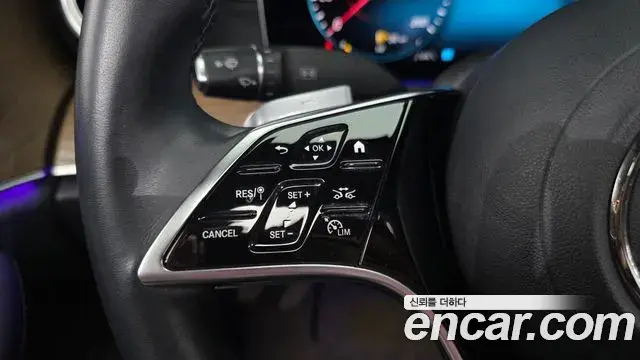 Mercedes-Benz E-Class 2021 — Фото 17/20