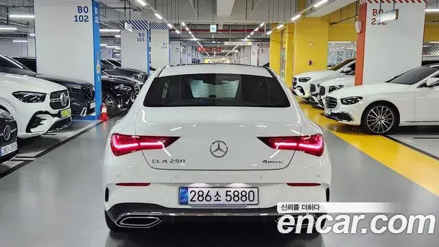 Mercedes-Benz CLA-Class 2026 — Фото 2/20