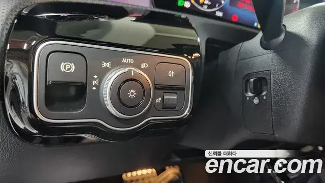 Mercedes-Benz CLA-Class 2026 — Фото 17/20