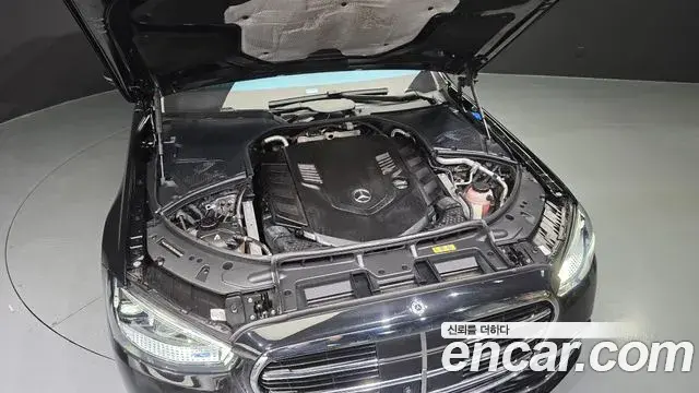 Mercedes-Benz S-Class 2021 — ფოტო 22/34
