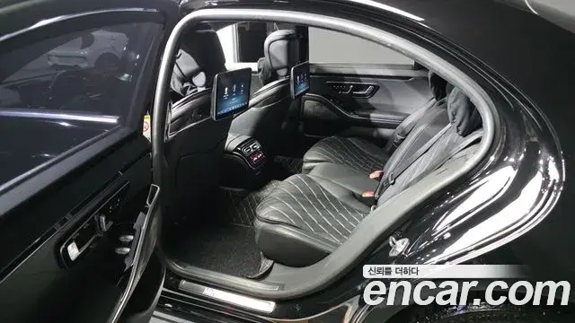Mercedes-Benz S-Class 2021 — ფოტო 10/34