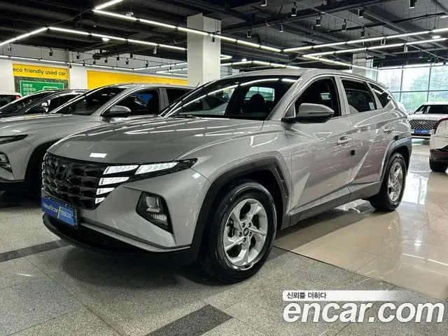 Hyundai Tucson Hybrid 2022 — Photo 16/20