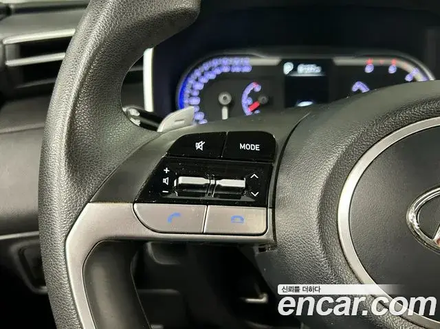 Hyundai Tucson Hybrid 2022 — Photo 6/20