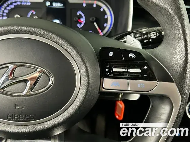 Hyundai Tucson Hybrid 2022 — Photo 15/20