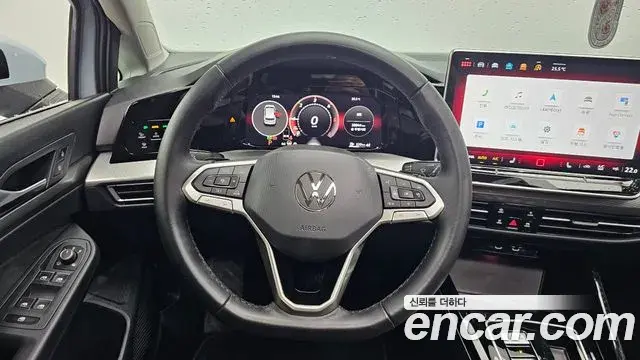 Volkswagen Golf 2025 — Şəkil 12/31