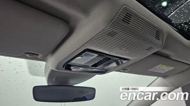 Volkswagen Golf 2025 — Şəkil 22/31