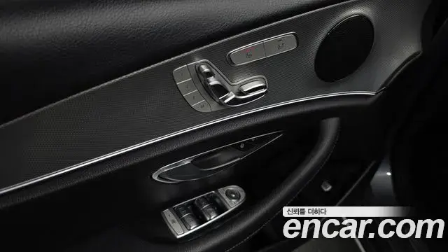 Mercedes-Benz E-Class 2018 — Фото 18/20
