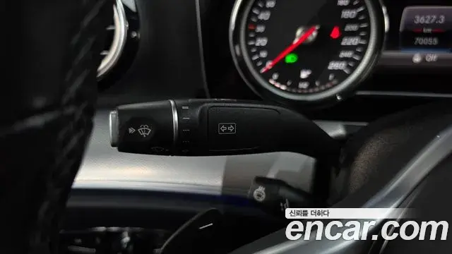 Mercedes-Benz E-Class 2018 — Şəkil 1/32