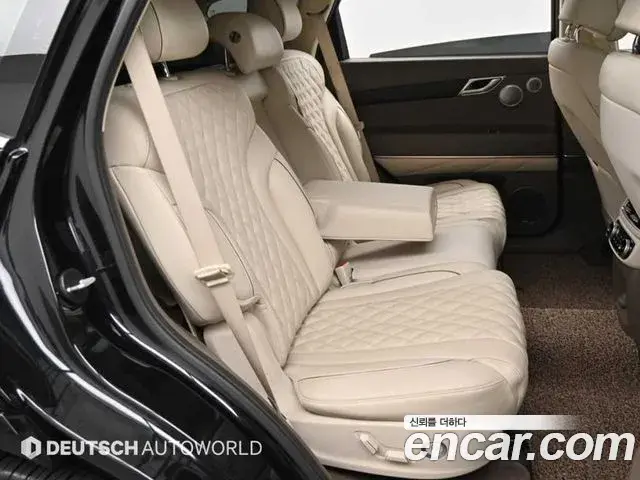 Genesis GV80 2020 — Photo 8/20