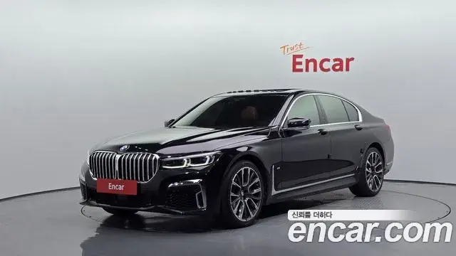 BMW 7 Series 2022 — Şəkil 19/20