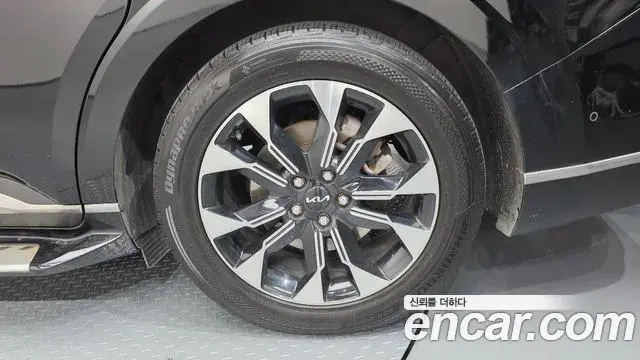 Kia Carnival 2022 — Photo 28/41