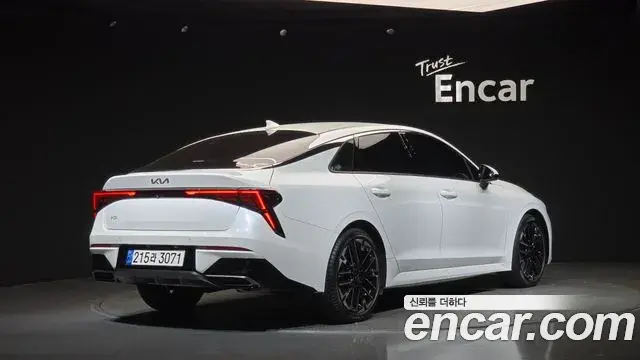 Kia K5 2024 — Şəkil 19/30