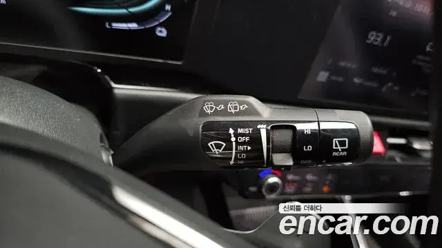 Kia Niro 2022 — Şəkil 30/31