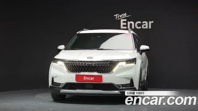 Kia Carnival 2021 — ფოტო 34/34