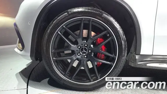 Mercedes-Benz GLE-Class 2019 — Şəkil 12/34