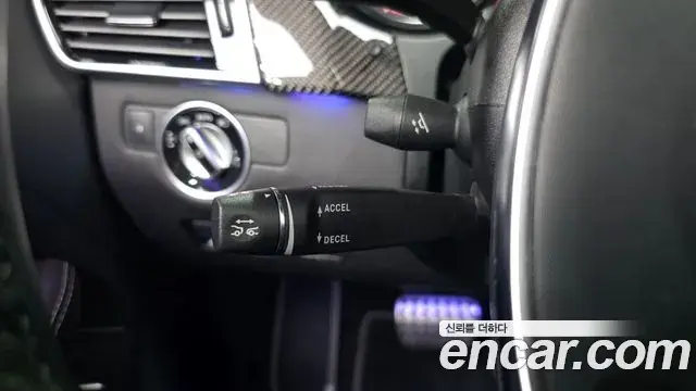 Mercedes-Benz GLE-Class 2019 — Şəkil 4/34
