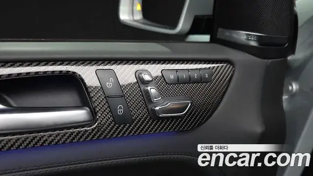 Mercedes-Benz GLE-Class 2019 — Şəkil 29/34