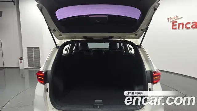 Kia Sportage The Bold 2019 — Şəkil 11/20