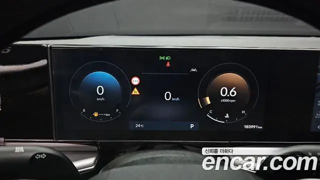 Hyundai Grandeur 2023 — Фото 8/20
