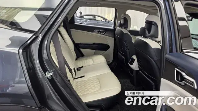 Kia Sportage 2022 — Photo 19/20