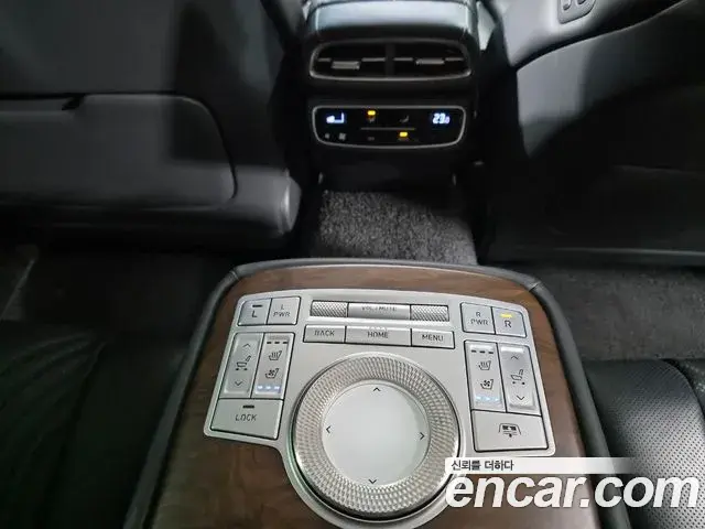 Genesis G80 2022 — Şəkil 20/20