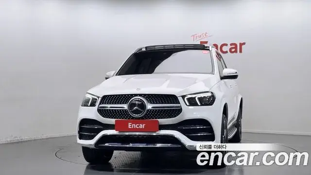 Mercedes-Benz GLE-Class 2020 — ფოტო 5/20