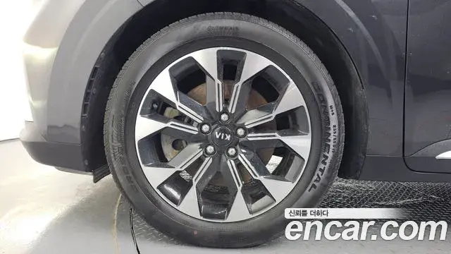 Kia Carnival 2020 — Фото 5/20