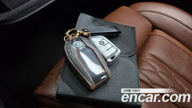 BMW X7 2020 — ფოტო 13/41